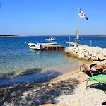 Lejlighed With Parking Space Stinjan, - 23546 Pula