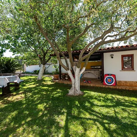 Appartement With Parking Space Stinjan, - 23546 *