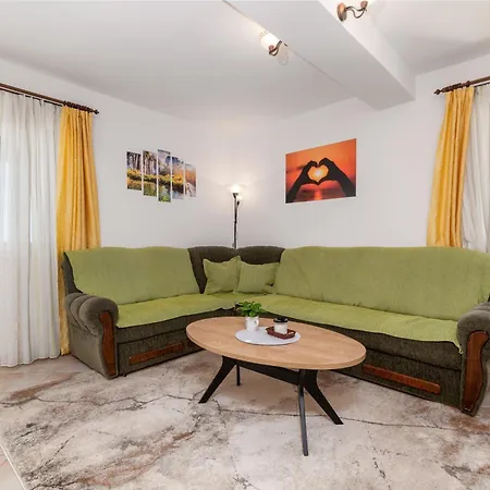 With Parking Space Stinjan, - 23546 Apartman Pula