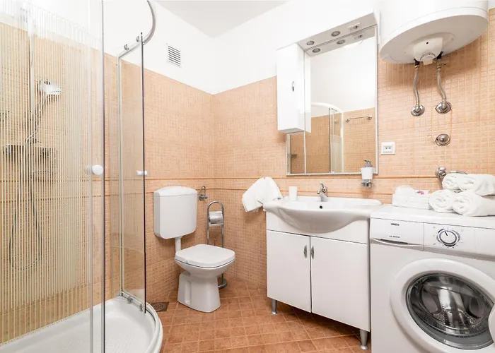 With Parking Space Stinjan, - 23546